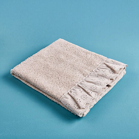 Soft Fırfırlı Yüz Havlusu - Krem - 50x90 cm