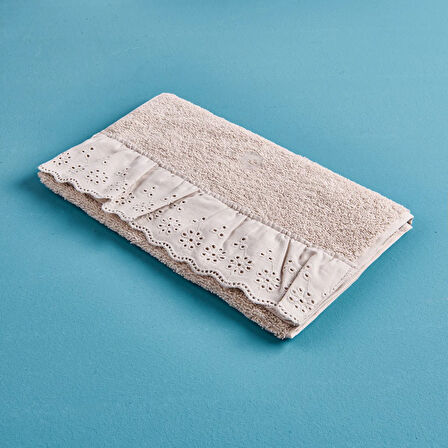 Soft Fırfırlı El Havlusu - Krem - 30x50 cm