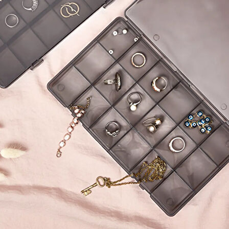 18 Bölmeli Takı Organizeri - Asorti