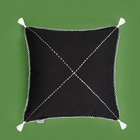 Soft Ethnic Püskül Detaylı Kırlent - Siyah - 40x40 cm