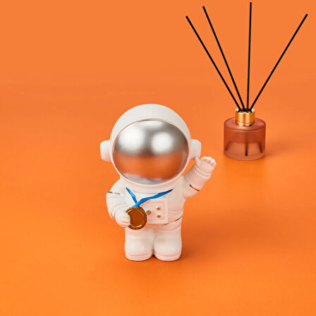 Madalyalı Astronot Dekor - Asorti - 12x7 cm