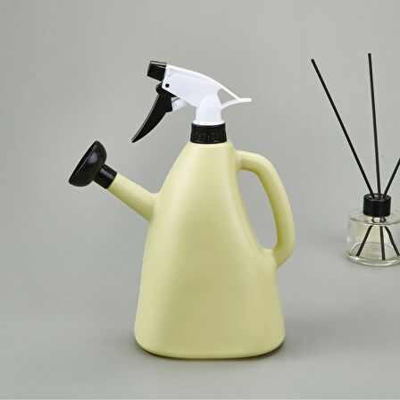 Sprey Başlıklı Çiçek Sulama Aparatı - Yeşil