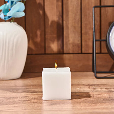 Küp Mum - Beyaz - 7 cm