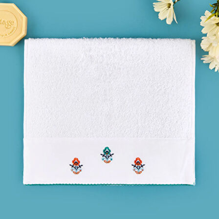 Soft Urban Delight Nakışlı El Havlusu - Ekru - 30x50 cm