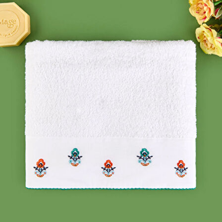 Soft Urban Delight Nakışlı Yüz Havlusu - Ekru - 50x90 cm