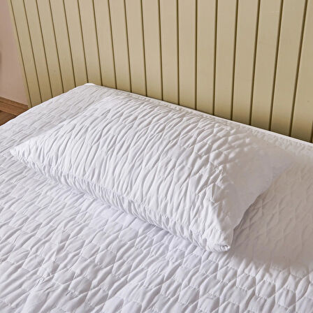 Soft Sıvı Geçirmez Kapitoneli Yastık Alezi - Beyaz - 50x70 cm