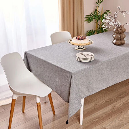 Soft Mato Püsküllü Masa Örtüsü - Siyah - 150x220 cm