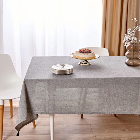 Soft Mato Püsküllü Masa Örtüsü - Siyah - 150x220 cm