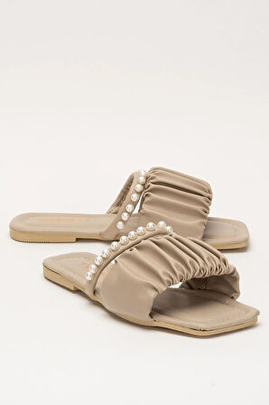 Kadın İnci Taşlı Büzgülü Terlik BEJ