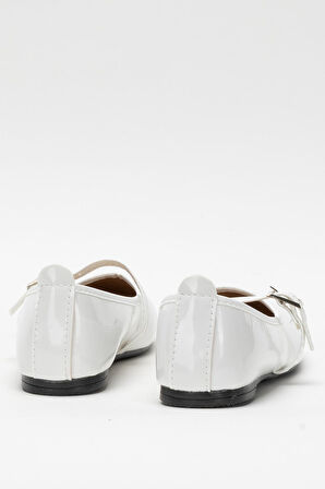 Kadın Kemer Detay Rugan Babet Ayakkabı BEYAZ