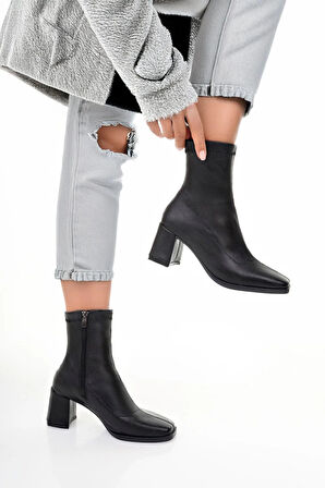 Kadın Streç Topuklu Bot - Küt Burun Topuklu Streç Farmuarlı Kadın Bot Siyah