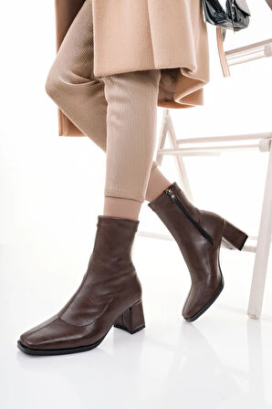 Kadın Streç Topuklu Bot - Küt Burun Topuklu Streç Farmuarlı Kadın Bot Kahve