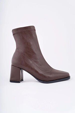 Kadın Streç Topuklu Bot - Küt Burun Topuklu Streç Farmuarlı Kadın Bot Kahve