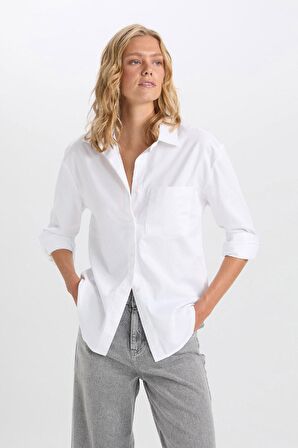 DeFacto Oversize Geniş Kalıp Cepli Basic Düz Poplin Uzun Kollu Beyaz Gömlek D3129AX24AUWT34