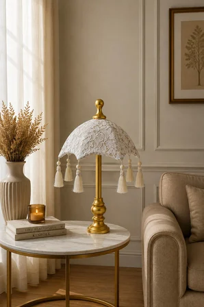 Bali Şemsiyesi 5 Renk Seçenekli Kadife Üzeri Fransız Dantelli Ahşap Ayaklı Dekoratif Ürün 45x30cm