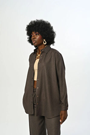 KADIN DÜZ RENK SİMLİ OVERSİZE KESİM GÖMLEK