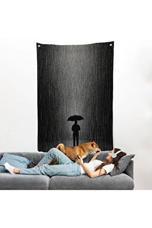 Hiçliğin Ortasında Gece Yarısı Yağmur Altındaki Adam Duvar Örtüsü-7548