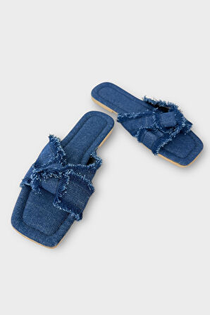 Kadın Püskül Detay Çapraz Denim Terlik LACİVERT