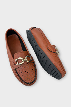 Kadın Delikli Tokalı Babet Ayakkabı TABA