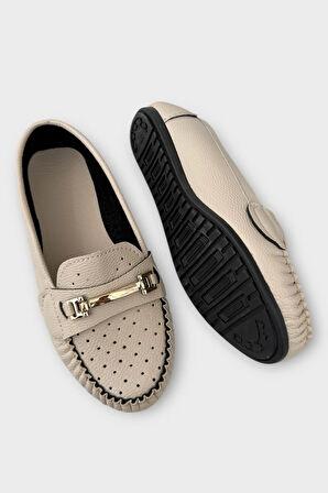 Kadın Delikli Tokalı Babet Ayakkabı KREM