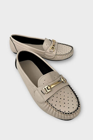 Kadın Delikli Tokalı Babet Ayakkabı KREM