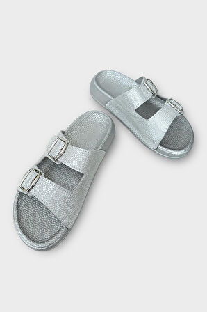 Kadın Simli Çift Bant Ayarlanabilr Tokalı Terlik GÜMÜŞ