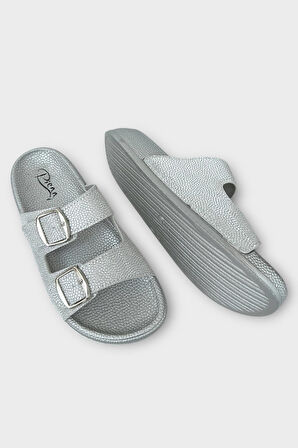 Kadın Simli Çift Bant Ayarlanabilr Tokalı Terlik GÜMÜŞ