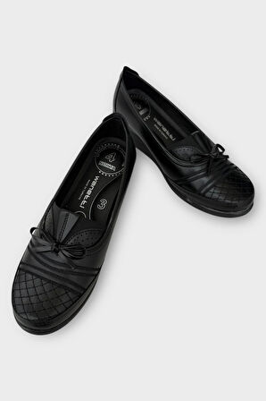 Kadın Kaydırmaz Taban Ortopedik Günlük Anne Ayakkabısı
 SİYAH