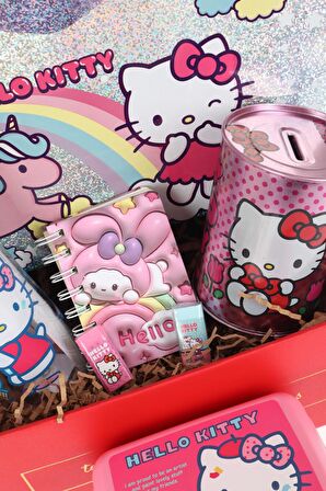 DEKOMUS İLE ÖZEL KUTULU LİSANSLI HELLO KITTY MATARA VE BESLENME KABI İLE KIRTASİYE OKUL SETİ