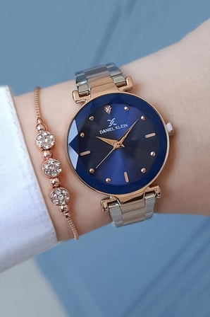 Yeni Model Kesme Camlı Çelik Bilezik Rose Gold/Metalik Kadın Kol Saati + Zirkon Taşlı Bileklik