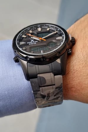 Alarmlı, Kronometreli, Işıklı Çelik Bilezik Siyah Kamuflaj Dijital/Analog Kol Saati