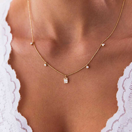 Sıralı Tektaşlı Baget Kolye