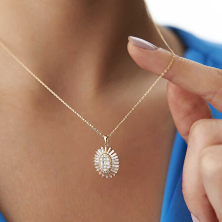 Oval Baget Taşlı Kolye