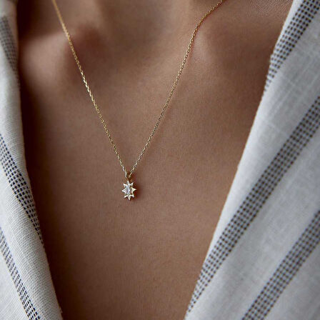 Oval Tektaş Yıldız Kolye