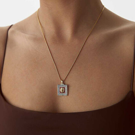 Mineli  Aslan Madalyon Kolye