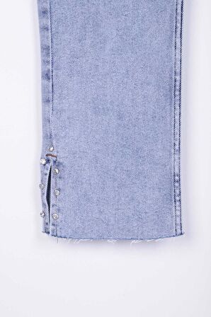 Cep Kenarları ve Paçaları Taşlı Yırtmaçlı Yüksek Belli Kadın Kot Pantolon Kar Açık Mavi Denim Jean
