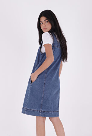 Askılı Ve Yandan Cepli Diz Üstü Boy Klasik Kot Kadın Elbise Düz Orta Mavi Rins Denim Dört Mevsim