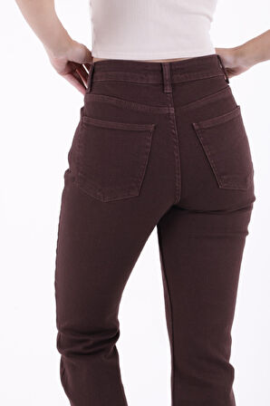 Geniş Paça Yüksek Belli Paçaları Dikişsiz Detaylı Esnek Mom Fit Kadın Kot Pantolon Kahverengi Denim