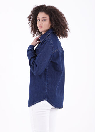 Klasik Yakalı Uzun Kollu Çıtçıt Kapama Detaylı Kadın Kot Gömlek Koyu Rins  Denim Dört Mevsim