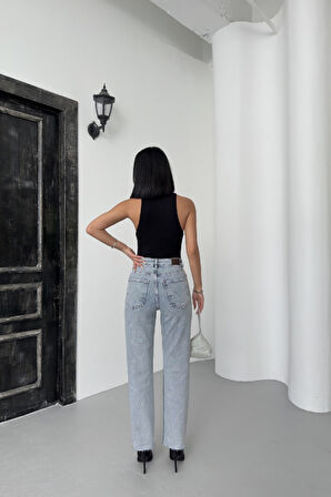 Leopar Taşlı ve Yüksek Belli Dikişsiz Paçalı Bilek Boy Mom Fit Kadın Kot Pantolon Açık Mavi Jean