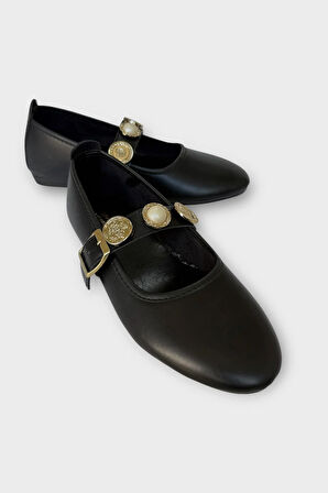 Kadın İnci ve Mühür Aksesuar Bantlı Babet SİYAH