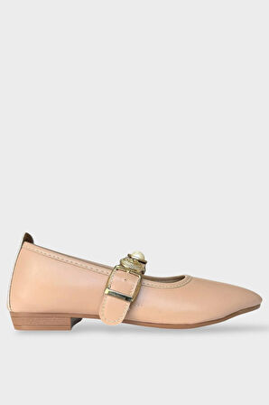 Kadın İnci ve Mühür Aksesuar Bantlı Babet BEJ