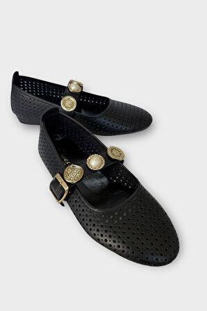 Kadın İnci ve Mühür Aksesuar Bantlı Babet SİYAH - ALTIN