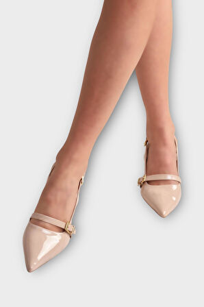 Kadın Tek Bant Tokalı Sivri Burun Arkası Açık Topuklu Ayakkabı BEJ