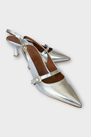 Kadın Tek Bant Tokalı Sivri Burun Arkası Açık Topuklu Ayakkabı GÜMÜŞ