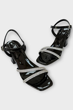 Kadın Çift Bantlı Taş Detay Topuklu  Ayakkabı SİYAH