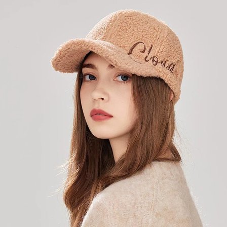 Valkyrie Peluş Şapka Kadın Erkek Unisex Kışlık Şapka Cloud Nakışlı Ayarlanabilir Bej Teddy Şapka Kahve