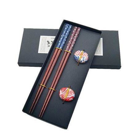Valkyrie 2 Çift Doğal Ahşap Yemek Çubuğu Seti – Seramik Çubuk Tutacaklı Kutulu Japon Chopstick Seti