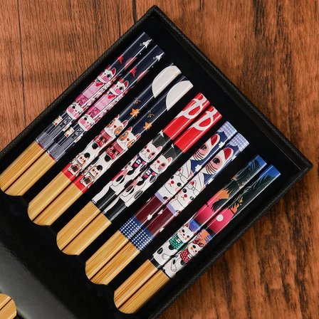 Valkyrie 5 Çift Japon Tarzı Ahşap Yemek Çubuğu Seti Kaymaz Uçlu Kedi Desenli Kutulu Chopstik Seti