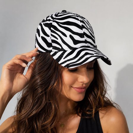 Valkyrie Zebra Desenli Kadın Şapka Ayarlanabilir Baseball Cap Siyah Beyaz Spor Günlük Şapka